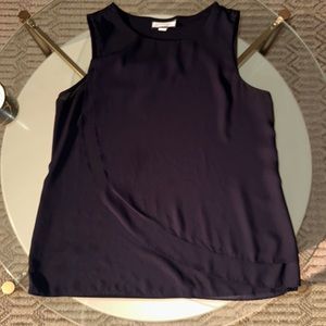 Women’s sleeveless top